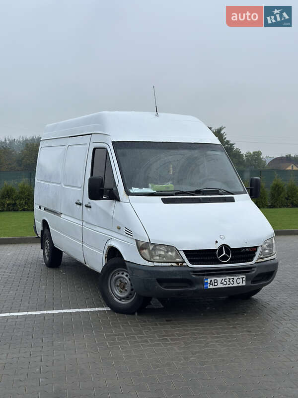 Грузовой фургон Mercedes-Benz Sprinter 2005 в Виннице
