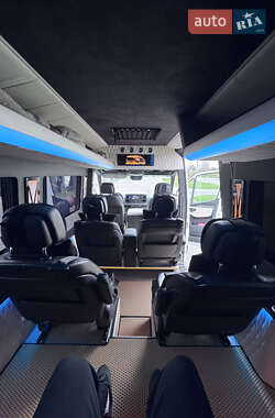 Микроавтобус Mercedes-Benz Sprinter 2022 в 
