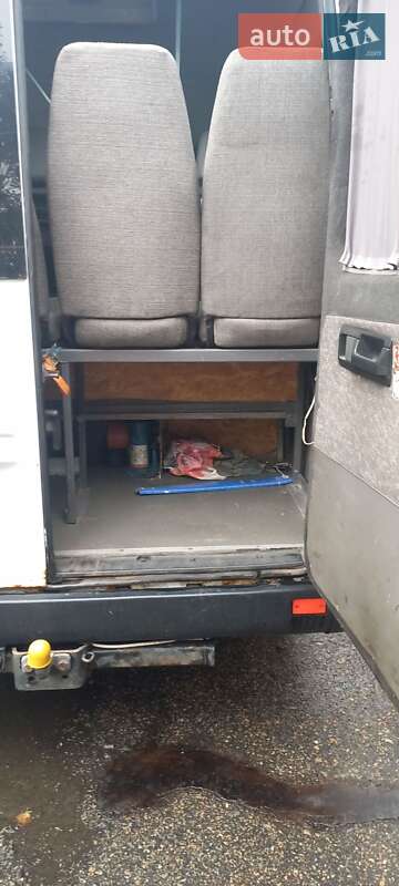 Пригородный автобус Mercedes-Benz Sprinter 2001 в Корсуне-Шевченковском