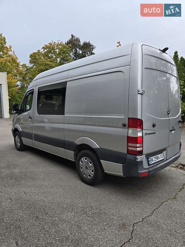 Mercedes-Benz Sprinter 2013