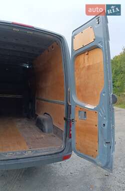 Грузовой фургон Mercedes-Benz Sprinter 2015 в  фото 11 Грузовой фургон Mercedes-Benz Sprinter 2015 в