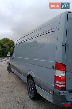Грузовой фургон Mercedes-Benz Sprinter 2015 в  фото 16 Грузовой фургон Mercedes-Benz Sprinter 2015 в