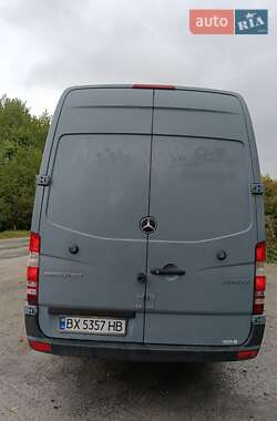 Грузовой фургон Mercedes-Benz Sprinter 2015 в  фото 27 Грузовой фургон Mercedes-Benz Sprinter 2015 в