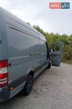 Грузовой фургон Mercedes-Benz Sprinter 2015 в  фото 31 Грузовой фургон Mercedes-Benz Sprinter 2015 в