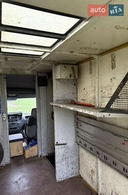 Микроавтобус грузовой (до 3,5т) Mercedes-Benz Sprinter 2003 в 