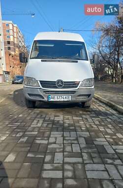 Грузовой фургон Mercedes-Benz Sprinter 2004 в 