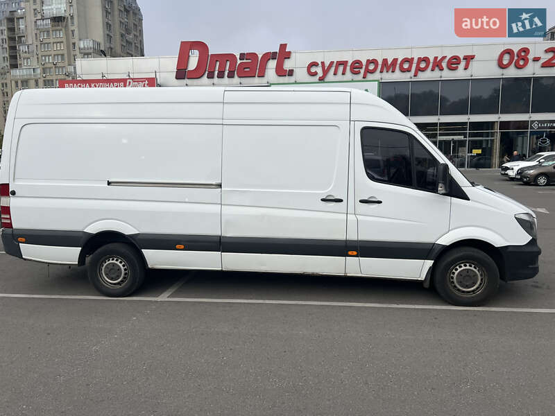 Вантажний фургон Mercedes-Benz Sprinter 2017 в Дніпрі