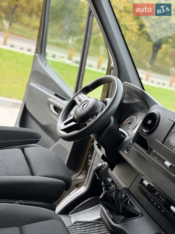 Грузовой фургон Mercedes-Benz Sprinter 2022 в Ровно