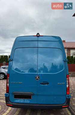 Грузовой фургон Mercedes-Benz Sprinter 2019 в  фото 9 Грузовой фургон Mercedes-Benz Sprinter 2019 в