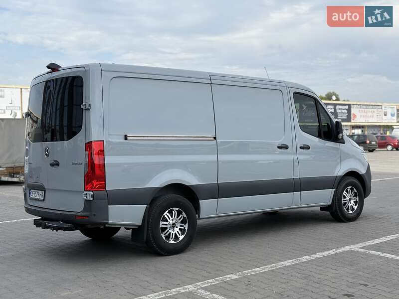 Вантажний фургон Mercedes-Benz Sprinter 2021 в Чернівцях