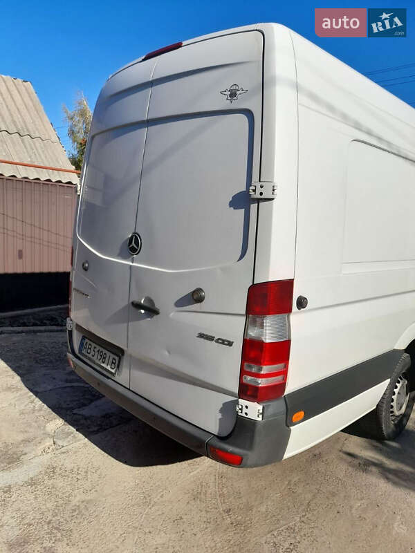 Микроавтобус грузовой (до 3,5т) Mercedes-Benz Sprinter 2014 в Ладыжине