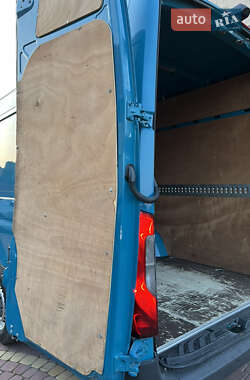 Грузовой фургон Mercedes-Benz Sprinter 2019 в  фото 48 Грузовой фургон Mercedes-Benz Sprinter 2019 в
