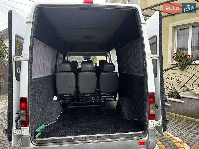 Микроавтобус грузовой (до 3,5т) Mercedes-Benz Sprinter 2001 в Коломые