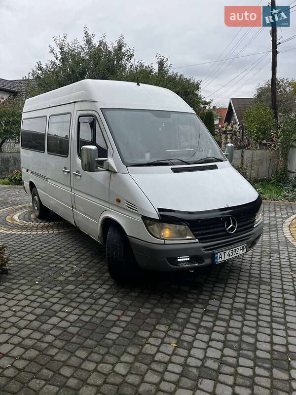 Микроавтобус грузовой (до 3,5т) Mercedes-Benz Sprinter 2001 в Коломые