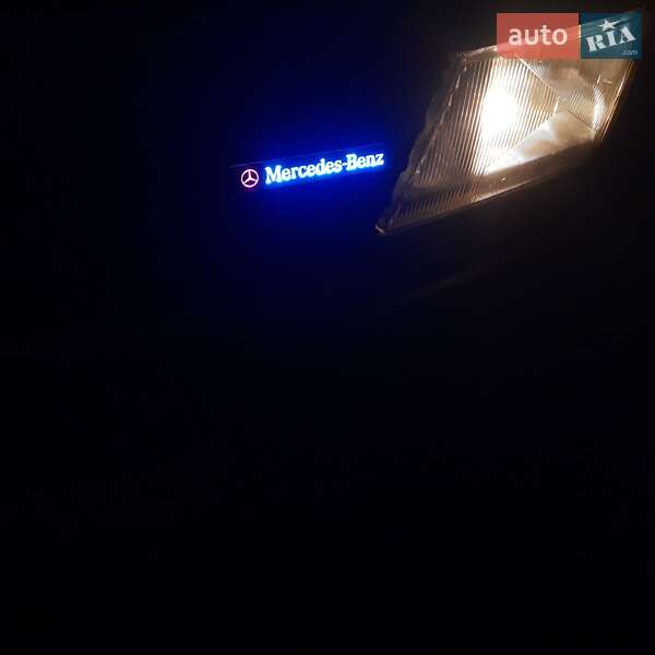 Микроавтобус Mercedes-Benz Sprinter 1999 в Ровно