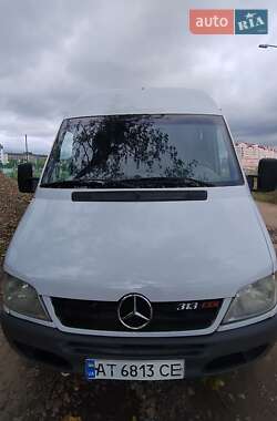 Грузовой фургон Mercedes-Benz Sprinter 2001 в Ивано-Франковске