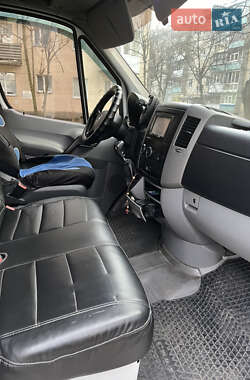 Грузовой фургон Mercedes-Benz Sprinter 2009 в 