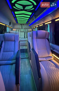 Микроавтобус Mercedes-Benz Sprinter 2017 в 