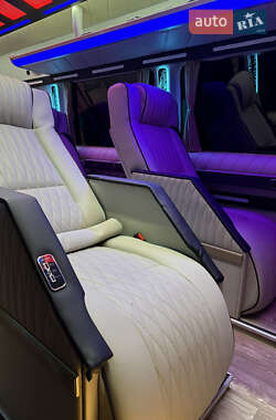 Микроавтобус Mercedes-Benz Sprinter 2017 в 
