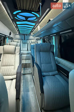 Микроавтобус Mercedes-Benz Sprinter 2017 в 