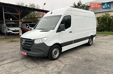 Вантажний фургон Mercedes-Benz Sprinter 2021 в 
