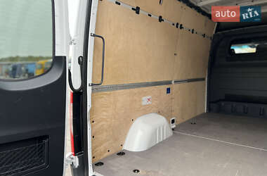 Вантажний фургон Mercedes-Benz Sprinter 2021 в 