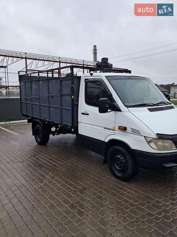 Вантажопасажирський фургон Mercedes-Benz Sprinter 2000 в Львові фото 6 Вантажопасажирський фургон Mercedes-Benz Sprinter 2000 в Львові