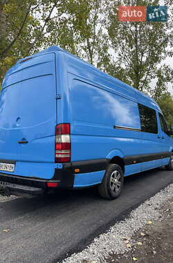 Микроавтобус грузовой (до 3,5т) Mercedes-Benz Sprinter 2011 в 