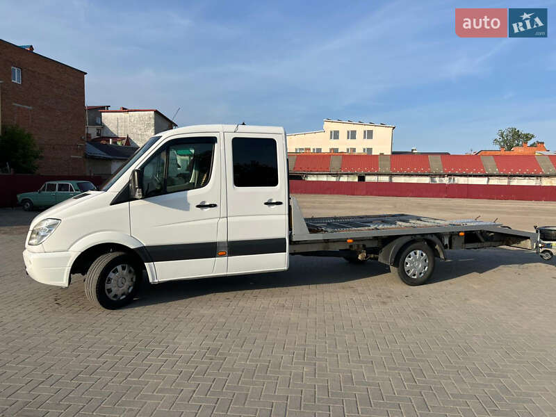 Эвакуатор Mercedes-Benz Sprinter 2012 в Самборе