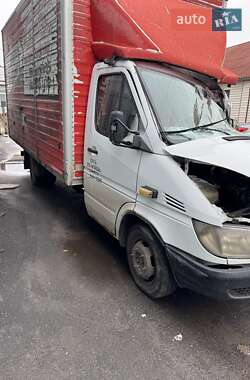 Вантажний фургон Mercedes-Benz Sprinter 2004 в  фото 5 Вантажний фургон Mercedes-Benz Sprinter 2004 в