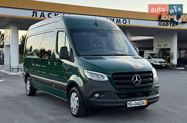 Вантажний фургон Mercedes-Benz Sprinter 2022 в 