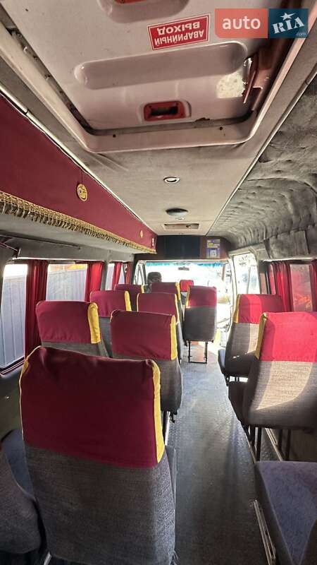Мікроавтобус Mercedes-Benz Sprinter 2001 в Ніжині фото 9 Мікроавтобус Mercedes-Benz Sprinter 2001 в Ніжині