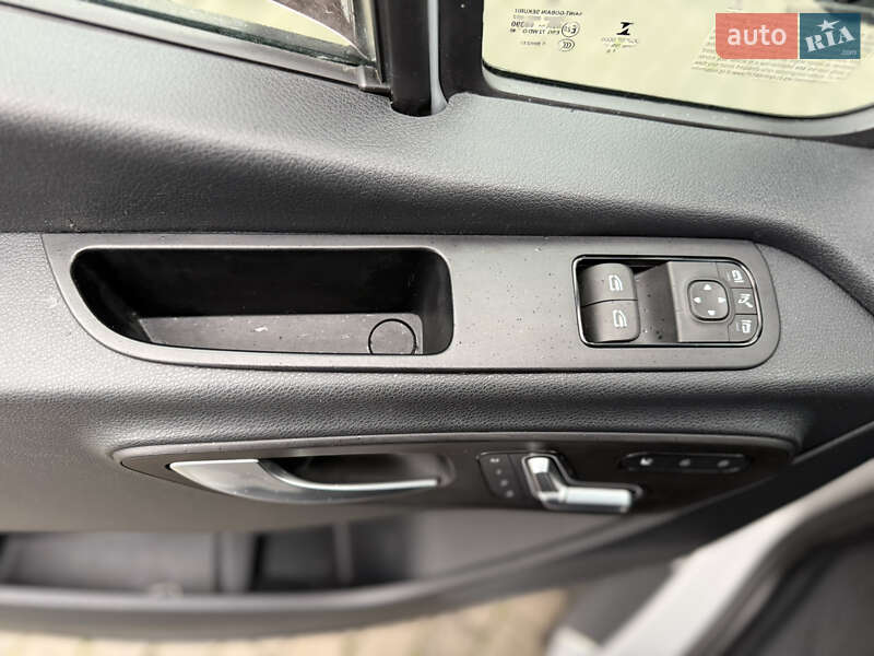 Грузовой фургон Mercedes-Benz Sprinter 2019 в Черновцах