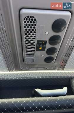 Микроавтобус Mercedes-Benz Sprinter 2014 в 