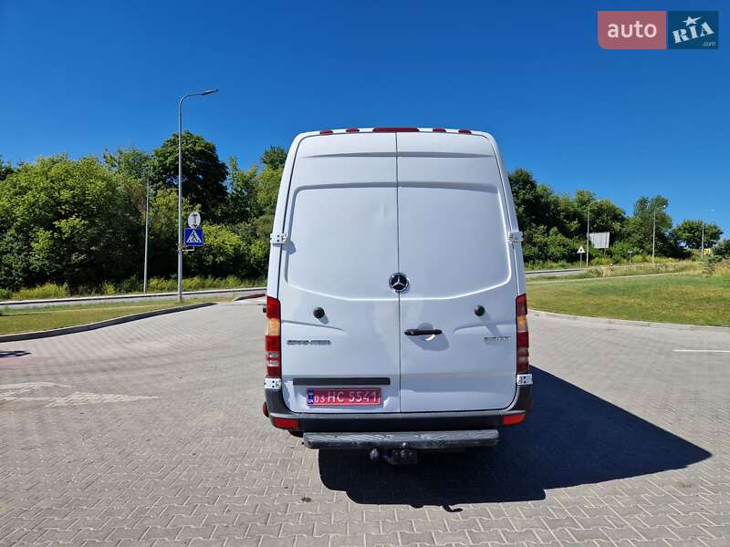 Вантажний фургон Mercedes-Benz Sprinter 2015 в Тернополі фото 6 Вантажний фургон Mercedes-Benz Sprinter 2015 в Тернополі