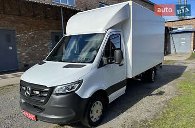 Грузовой фургон Mercedes-Benz Sprinter 2020 в 