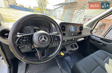 Грузовой фургон Mercedes-Benz Sprinter 2020 в 