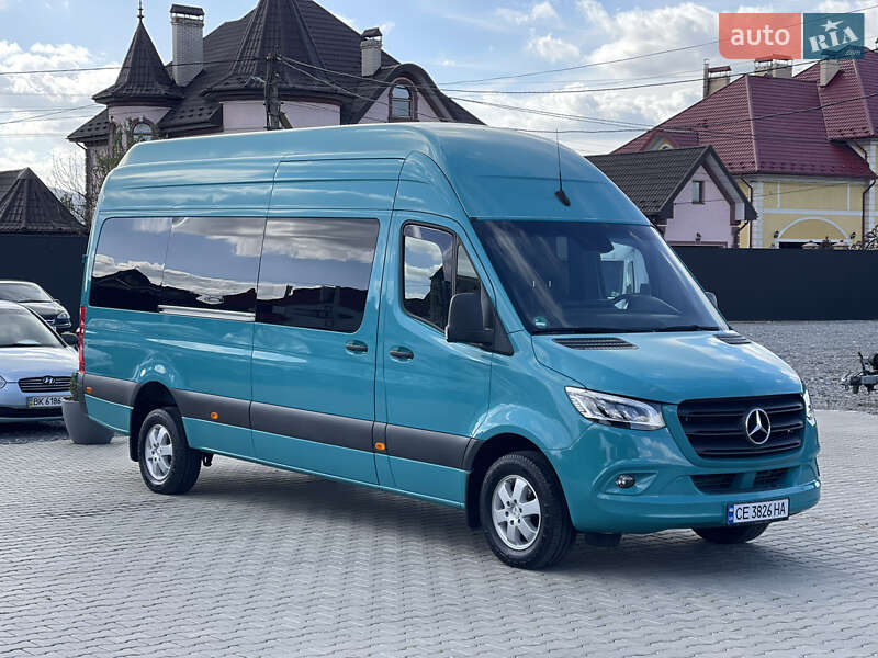 Грузопассажирский фургон Mercedes-Benz Sprinter 2021 в Черновцах