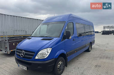Туристический / Междугородний автобус Mercedes-Benz Sprinter 2010 в 