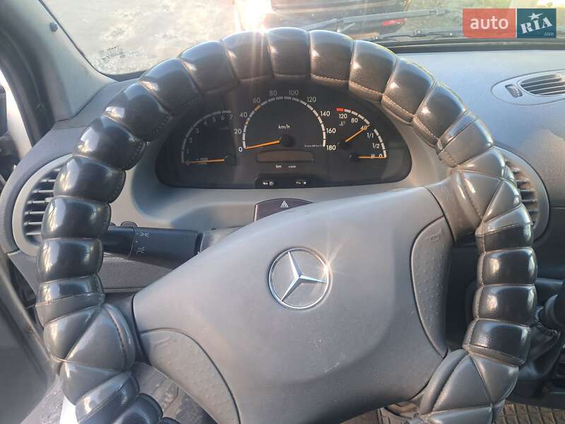Грузопассажирский фургон Mercedes-Benz Sprinter 2004 в Кропивницком фото 6 Грузопассажирский фургон Mercedes-Benz Sprinter 2004 в Кропивницком