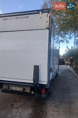 Грузопассажирский фургон Mercedes-Benz Sprinter 2004 в  фото 21 Грузопассажирский фургон Mercedes-Benz Sprinter 2004 в