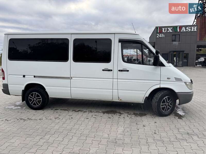 Микроавтобус Mercedes-Benz Sprinter 2005 в Калуше