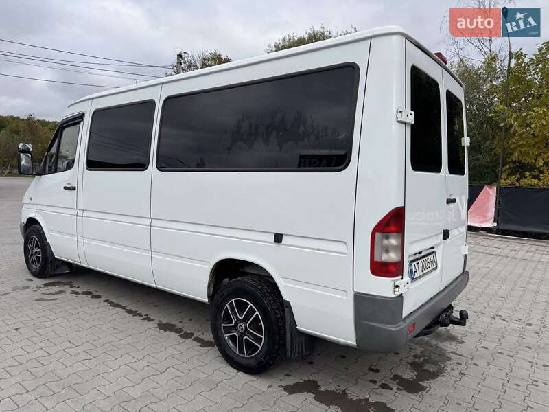 Микроавтобус Mercedes-Benz Sprinter 2005 в Калуше