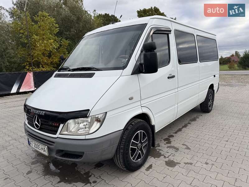Микроавтобус Mercedes-Benz Sprinter 2005 в Калуше
