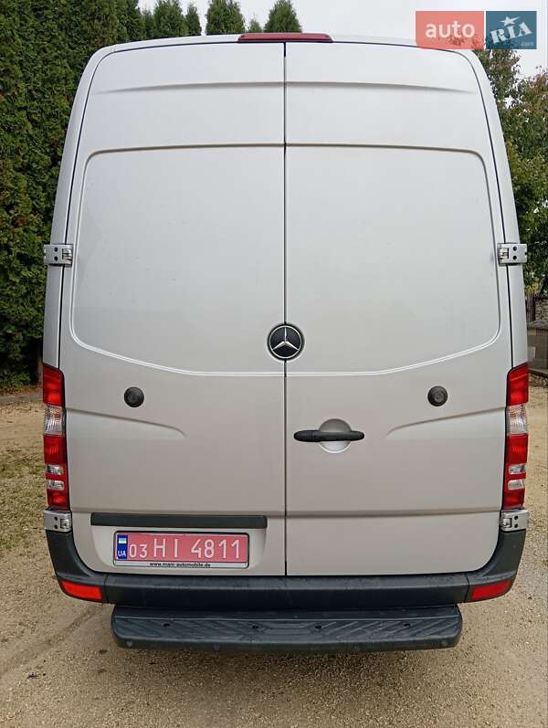 Грузовой фургон Mercedes-Benz Sprinter 2016 в Кременце