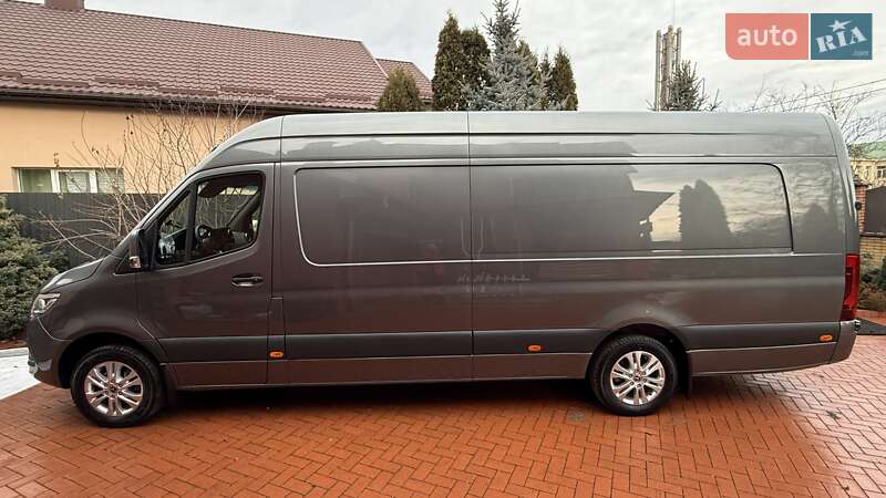 Вантажний фургон Mercedes-Benz Sprinter 2021 в Рівному