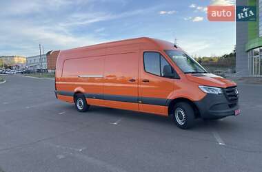 Грузовой фургон Mercedes-Benz Sprinter 2021 в 