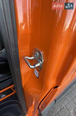 Грузовой фургон Mercedes-Benz Sprinter 2021 в 