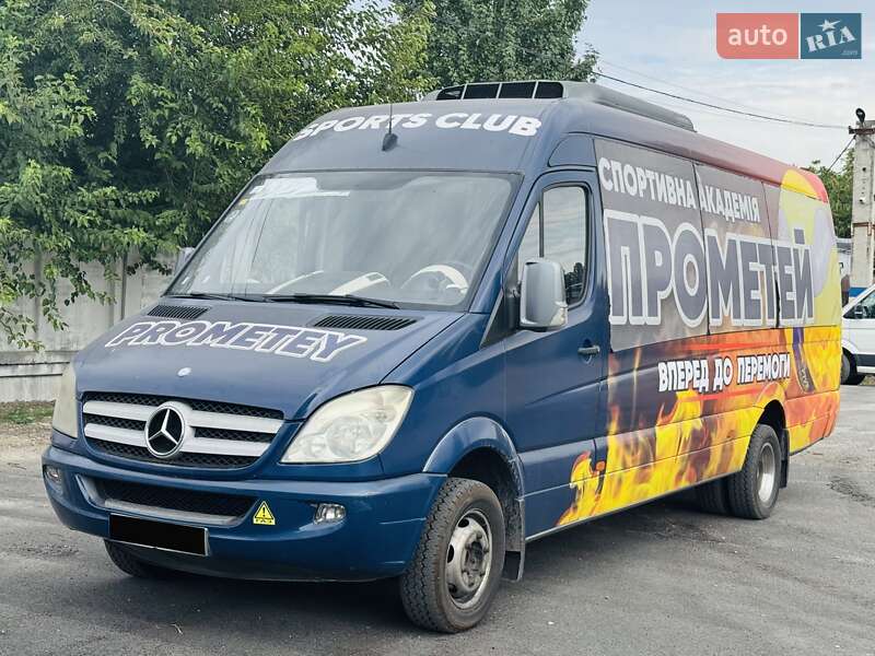 Туристический / Междугородний автобус Mercedes-Benz Sprinter 2011 в Днепре