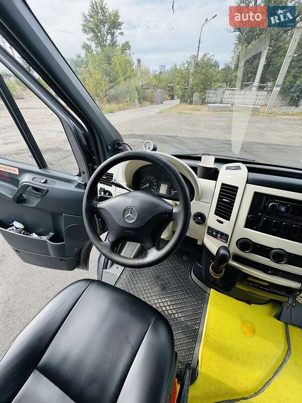 Туристический / Междугородний автобус Mercedes-Benz Sprinter 2011 в Днепре